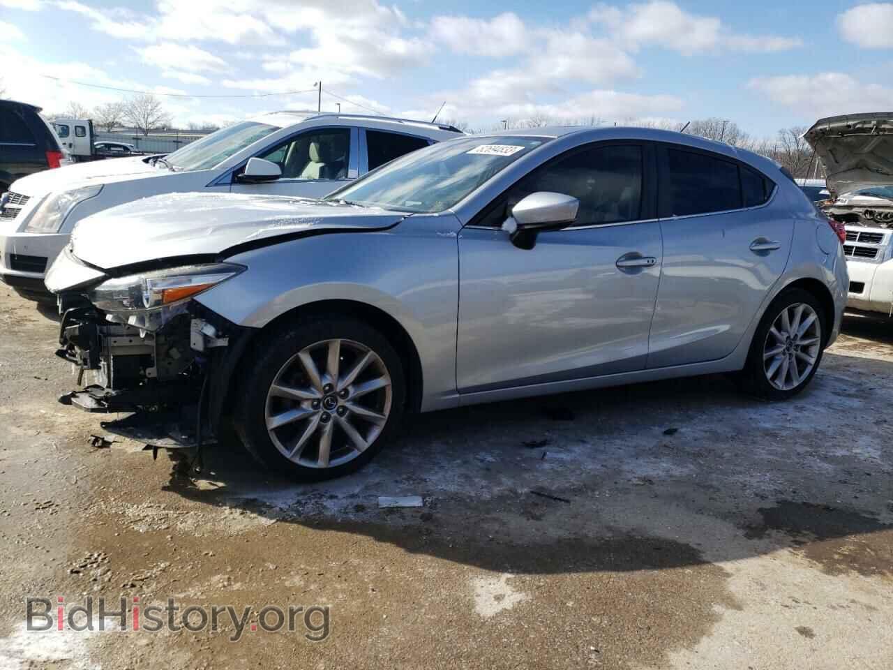 Фотография 3MZBN1L33HM155802 - MAZDA 3 2017