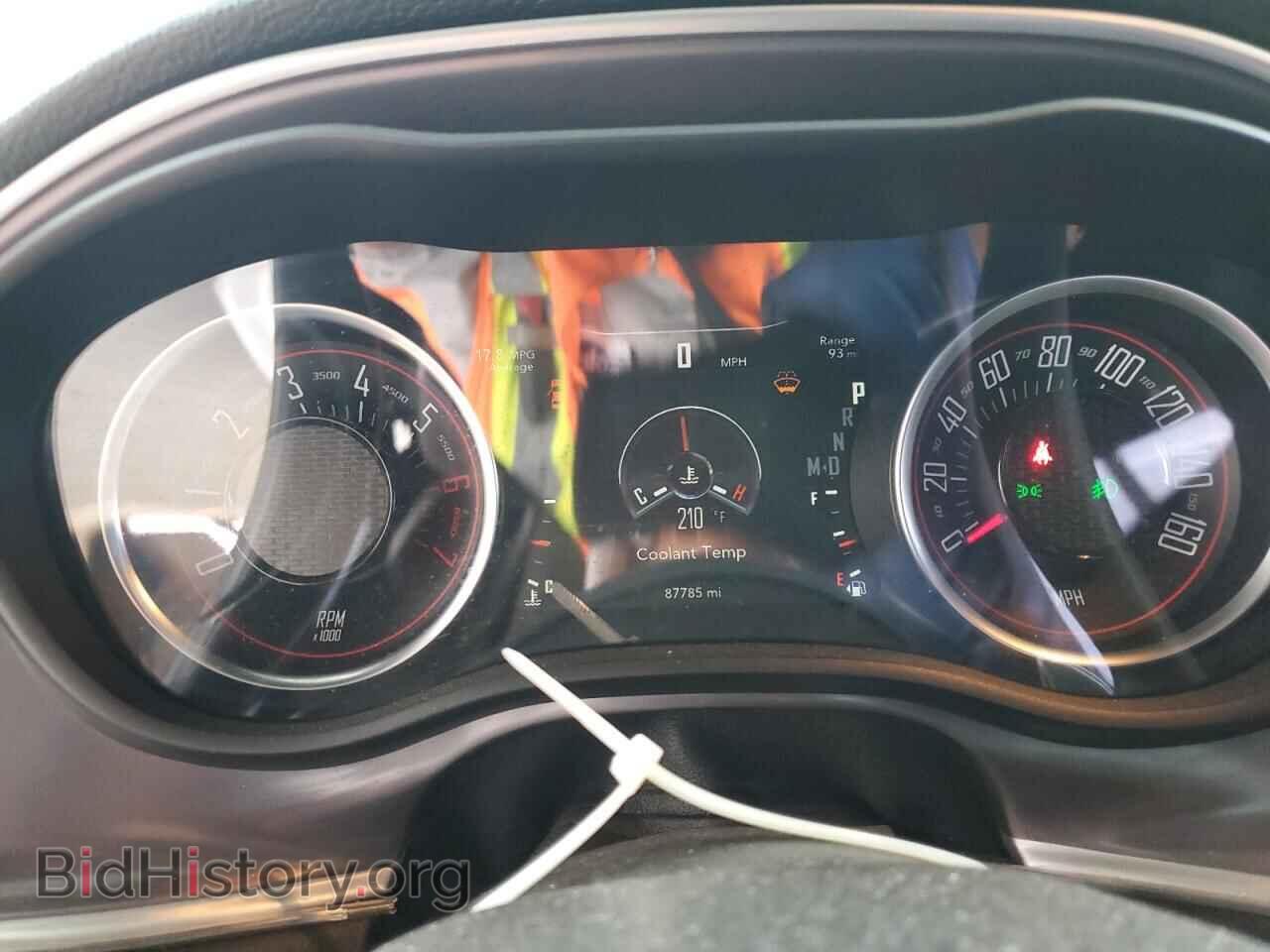 2019 DODGE CHALLENGER - VIN: 2C3CDZBT0KH551206 - Фото 9