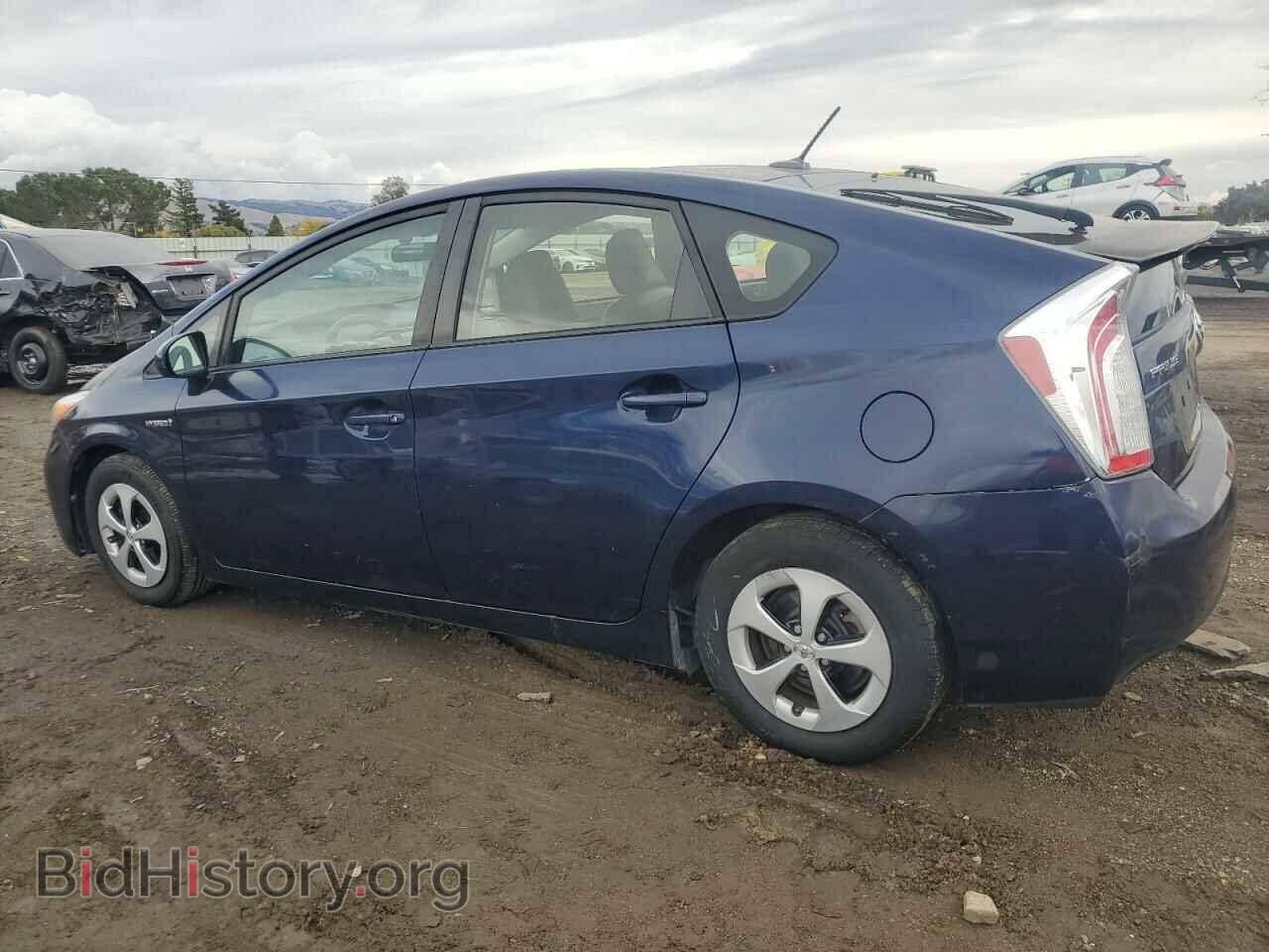 2014 TOYOTA PRIUS - VIN: JTDKN3DU4E1819930 - Фото 2
