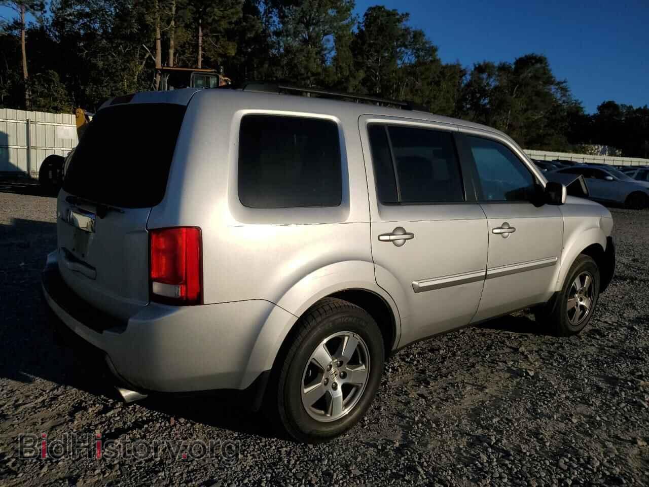2011 HONDA PILOT - VIN: 5FNYF3H56BB037769 - Фото 3