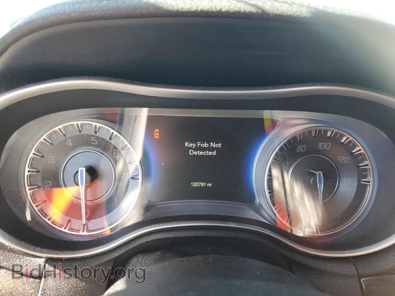 2015 CHRYSLER 300 - VIN: 2C3CCAEG4FH792145 - Фото 9