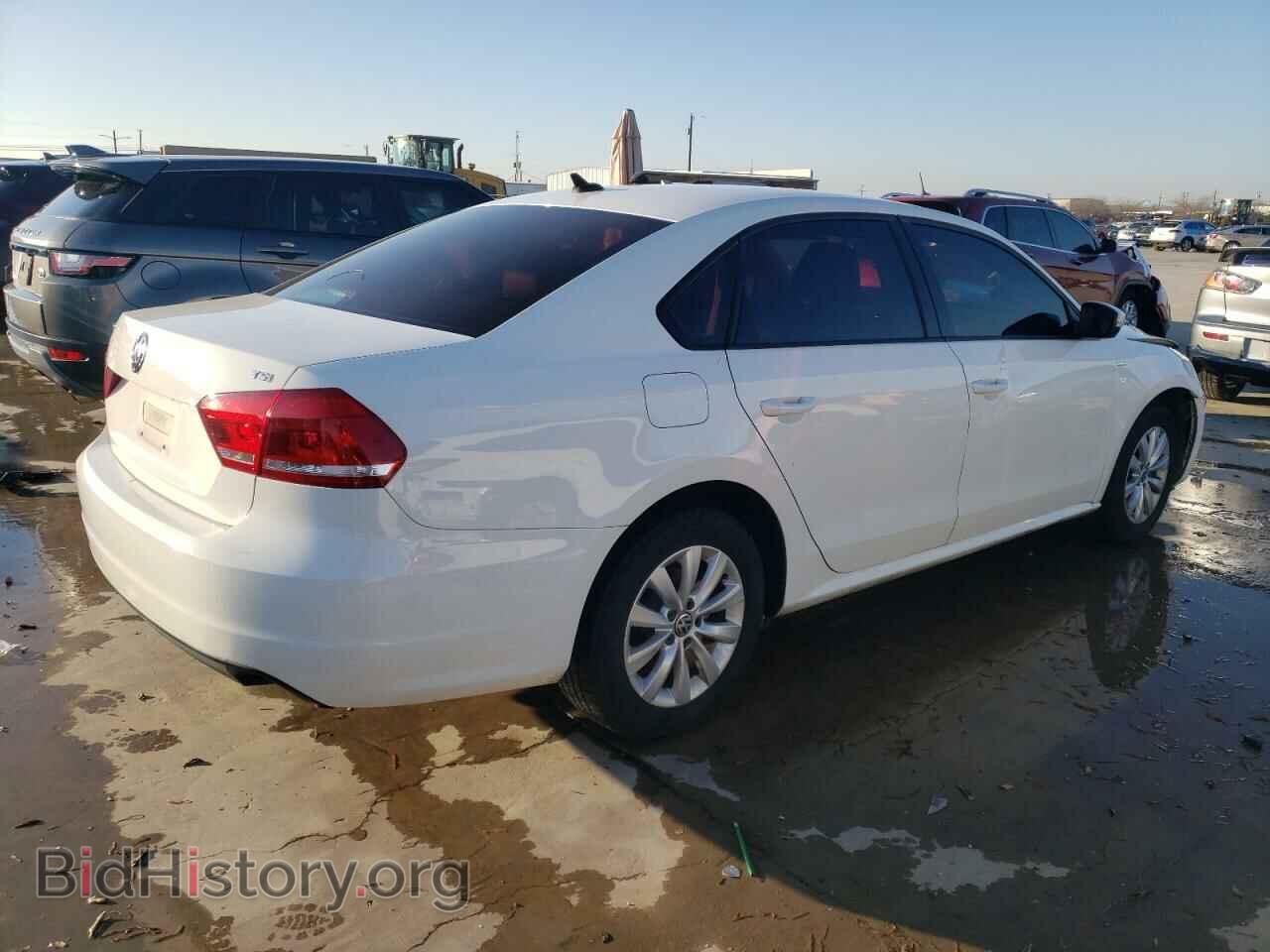 2014 VOLKSWAGEN PASSAT - VIN: 1VWAT7A38EC076324 - Фото 3