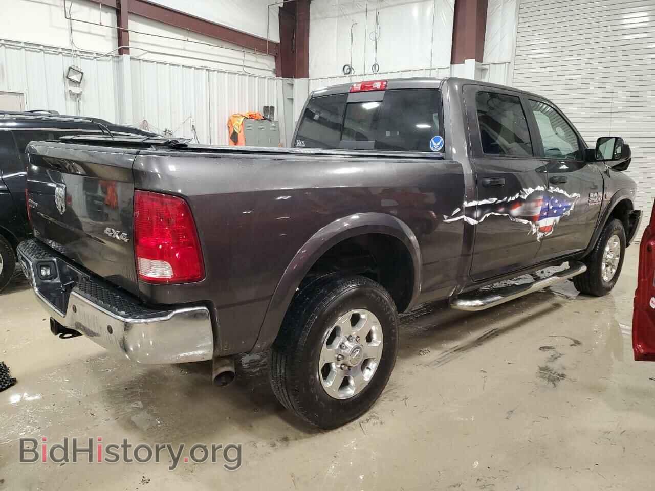 2016 RAM All Models - VIN: 3C6UR5DL9GG222302 - Фото 3