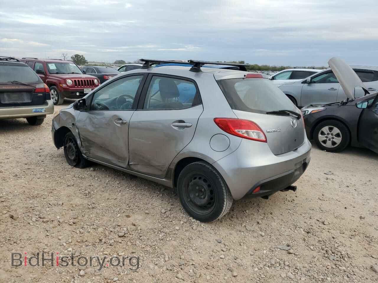2014 MAZDA 2 - VIN: JM1DE1KZ4E0182510 - Photo 2