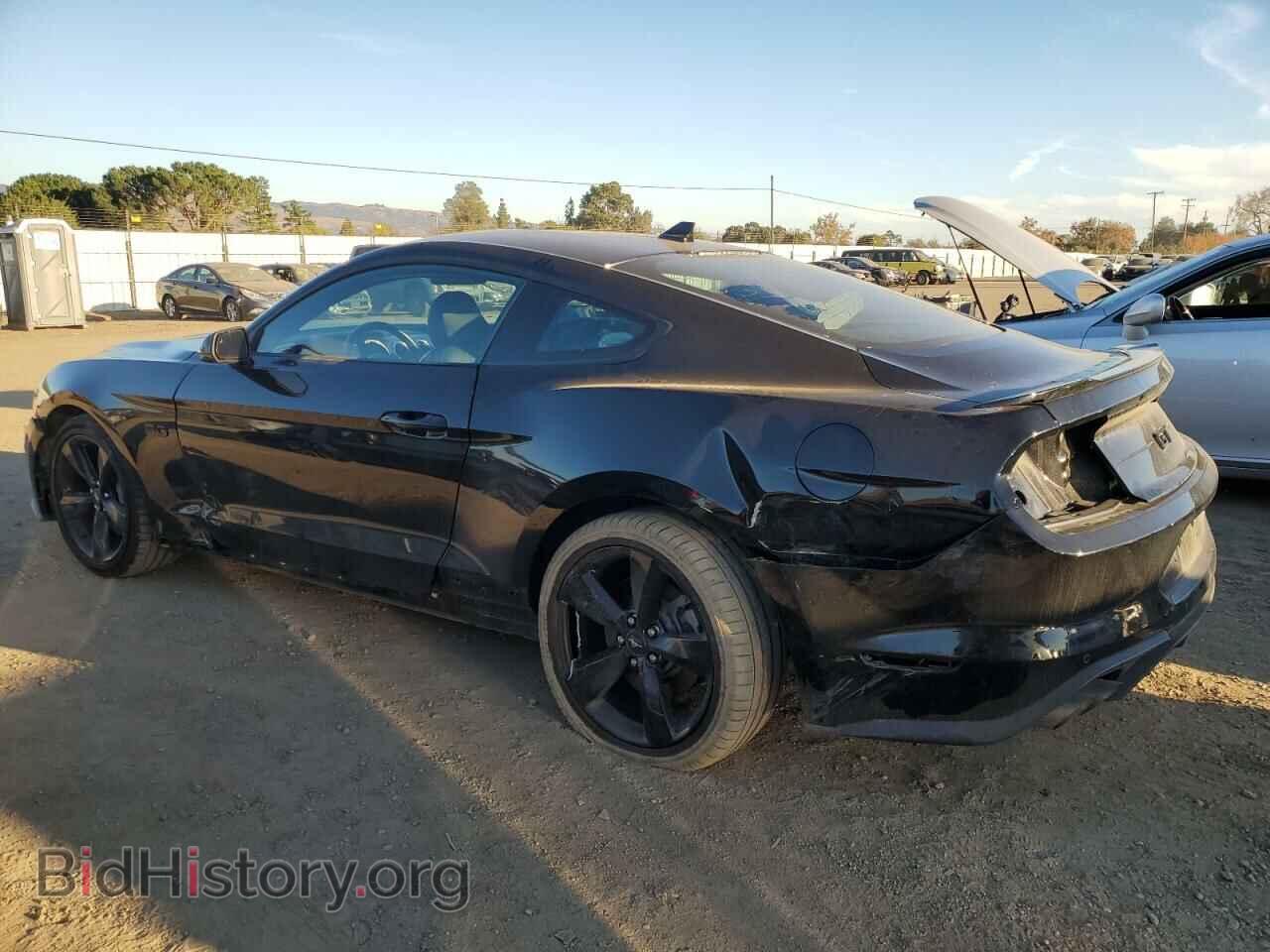 2022 FORD MUSTANG - VIN: 1FA6P8CF0N5122880 - Фото 2
