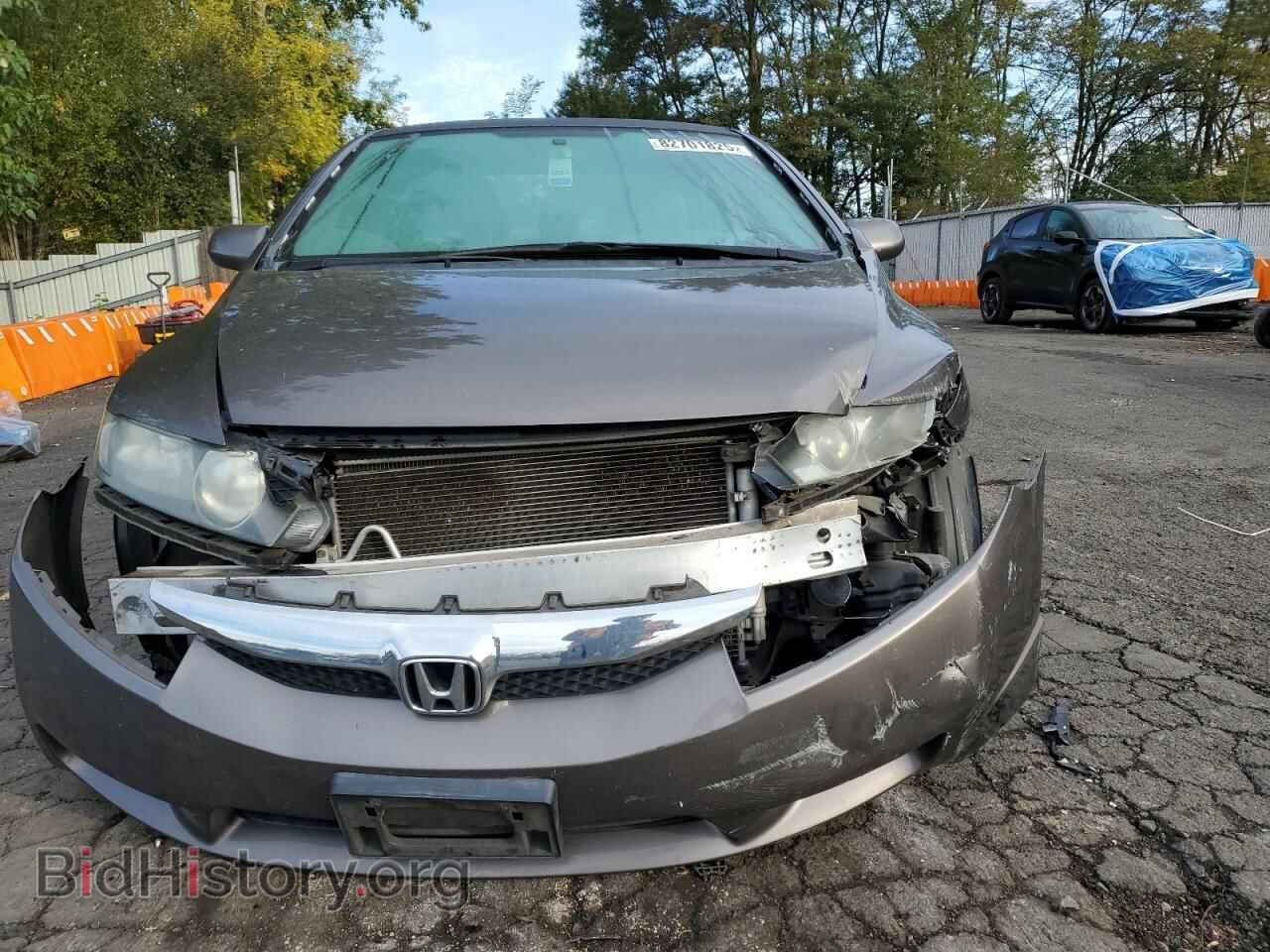 2010 HONDA CIVIC - VIN: 19XFA1F5XAE075975 - Фото 5