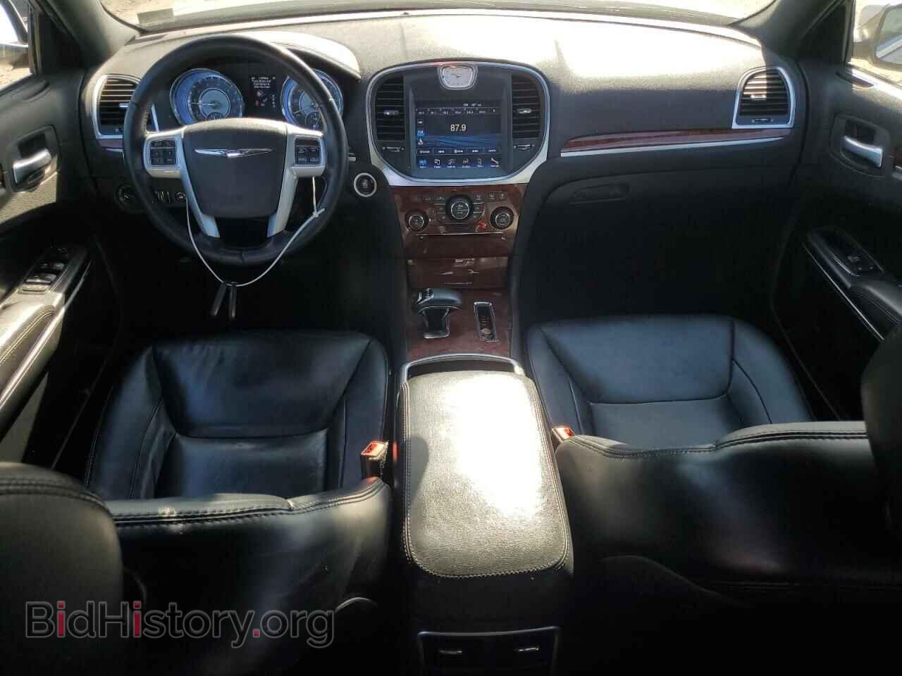 2013 CHRYSLER 300 - VIN: 2C3CCAAG0DH658431 - Фото 8
