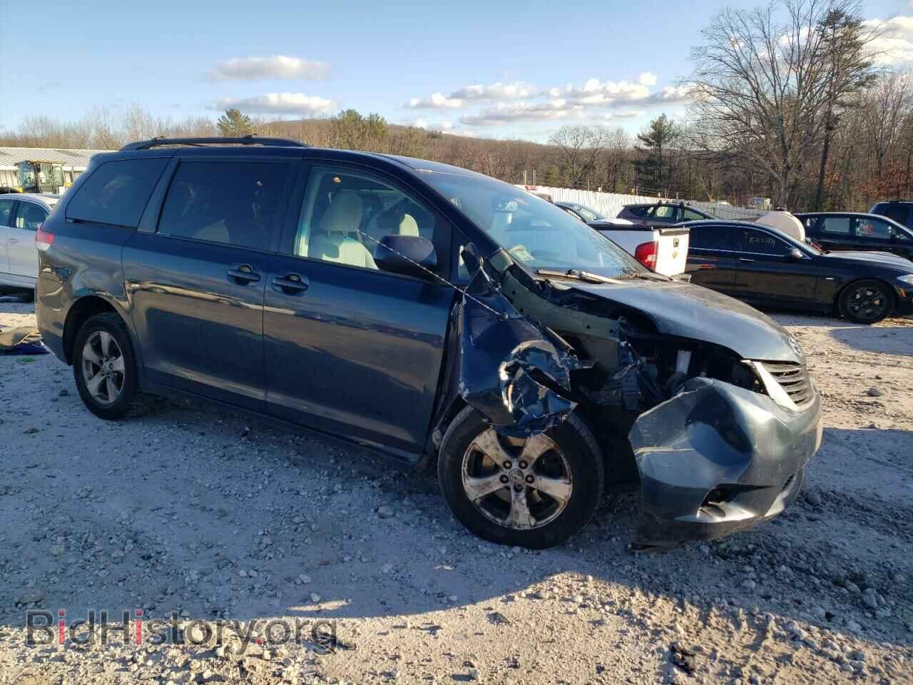 2012 TOYOTA All Models - VIN: 5TDKK3DC5CS231504 - Фото 4