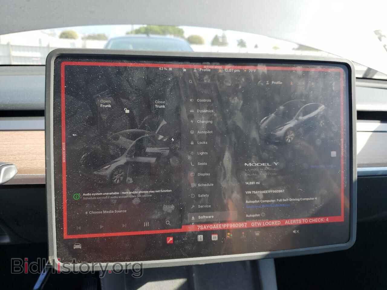 2023 TESLA MODEL Y - VIN: 7SAYGAEE1PF960967 - Photo 9