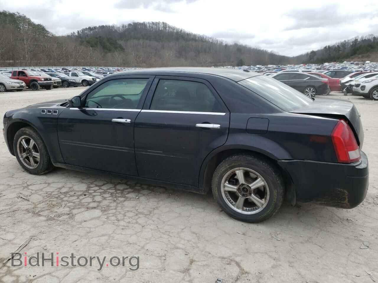 2007 CHRYSLER 300 - VIN: 2C3KA43R57H846013 - Фото 2