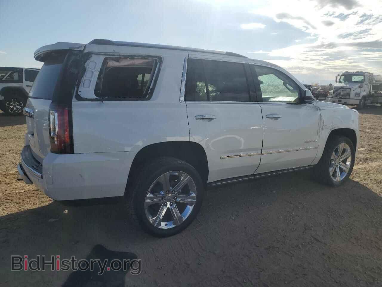 2019 GMC YUKON - VIN: 1GKS2CKJ6KR379907 - Фото 3