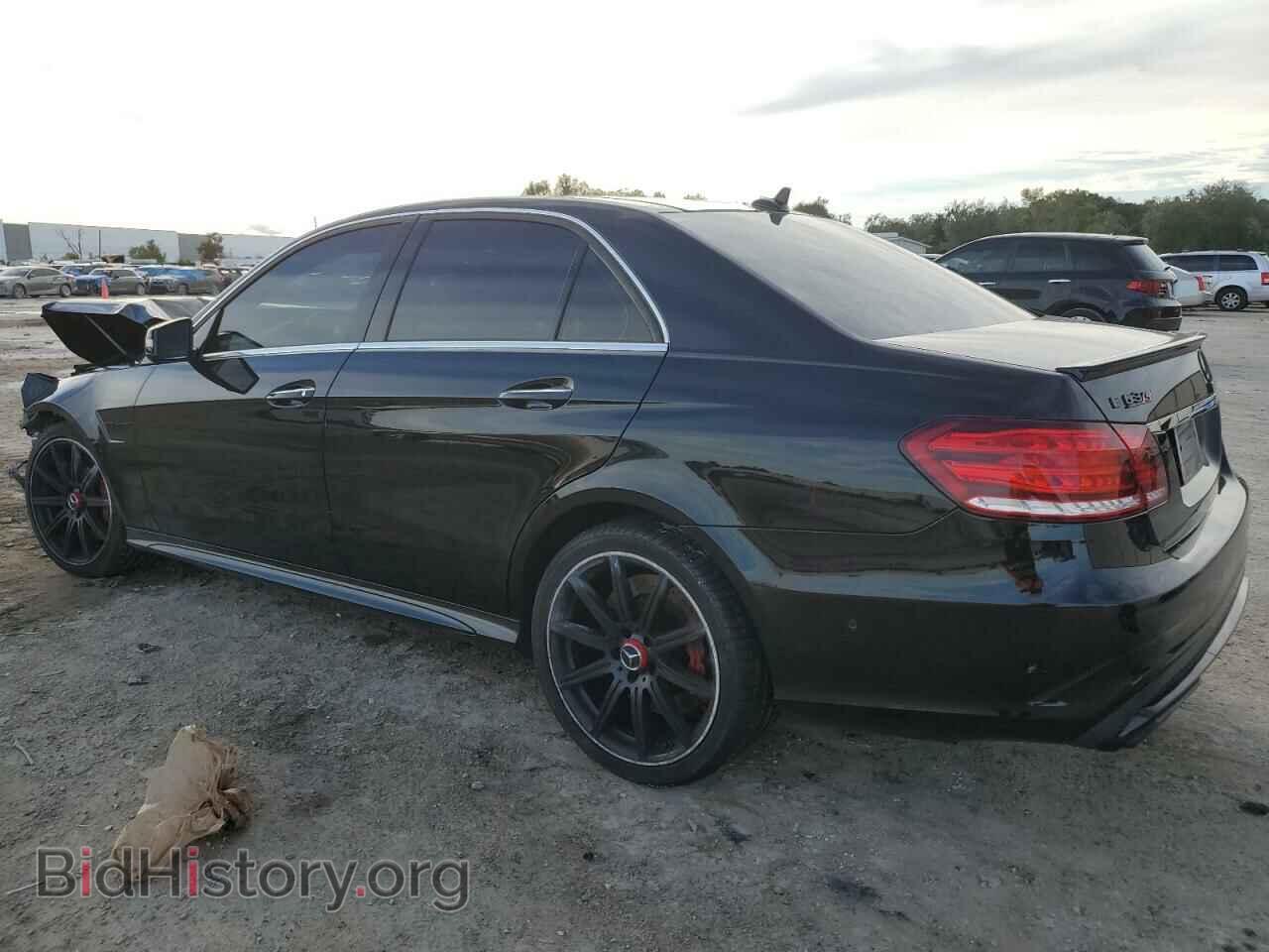 2014 MERCEDES-BENZ E-CLASS - VIN: WDDHF7GBXEB011946 - Фото 2