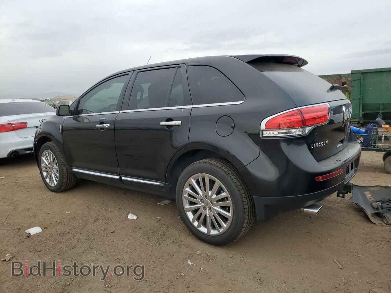 2011 LINCOLN MKX - VIN: 2LMDJ6JK4BBJ22086 - Photo 2