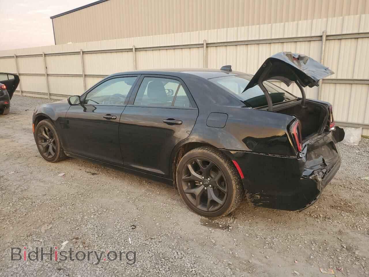 2023 CHRYSLER 300 - VIN: 2C3CCAAG8PH509656 - Фото 2