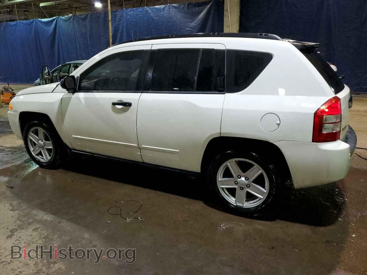 2009 JEEP COMPASS - VIN: 1J4FF47B99D233589 - Фото 2
