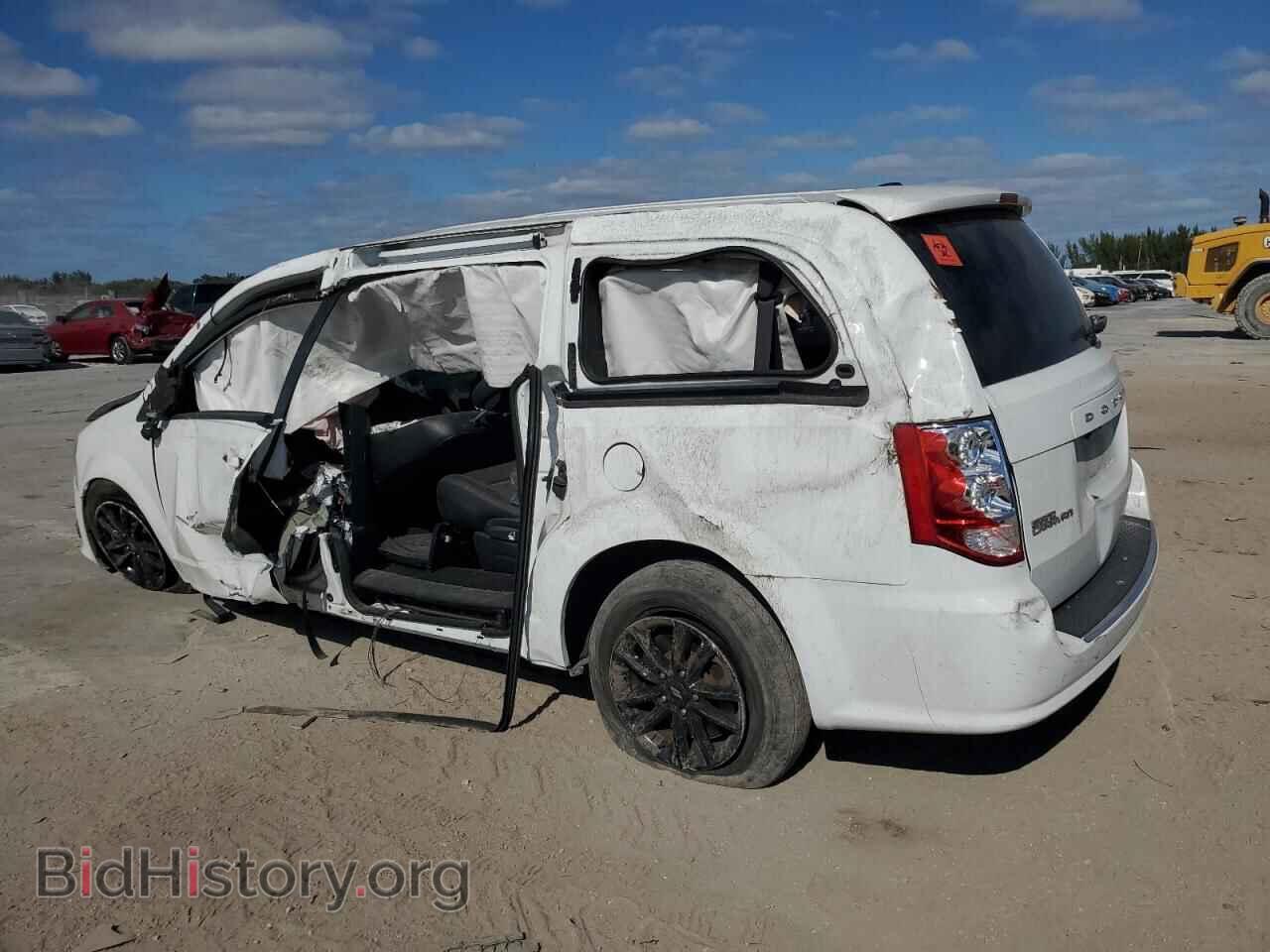 2020 DODGE CARAVAN - VIN: 2C4RDGEG7LR179108 - Photo 2