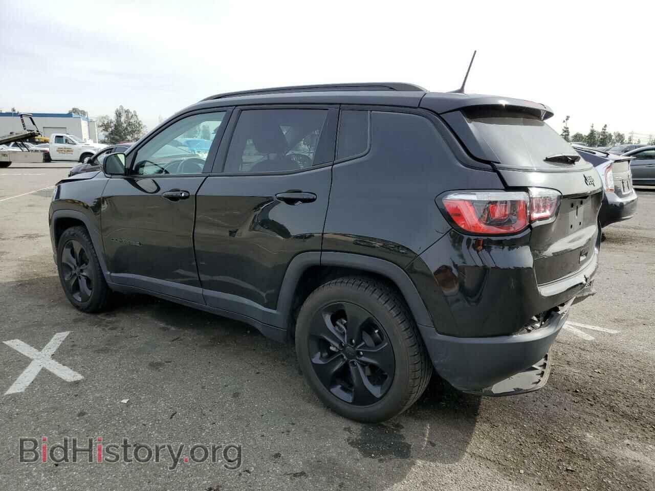 2019 JEEP COMPASS - VIN: 3C4NJCBB8KT616411 - Фото 2