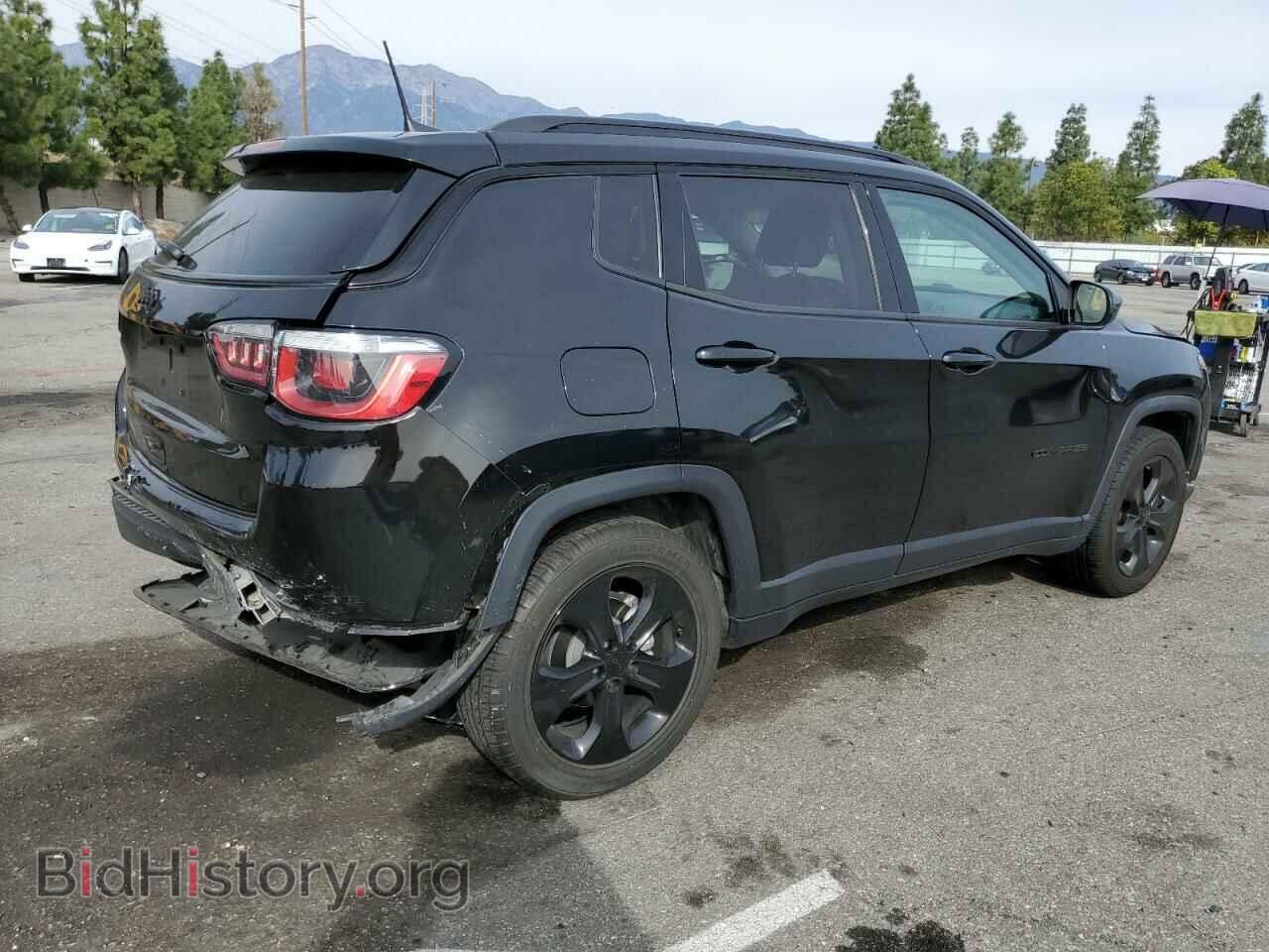 2019 JEEP COMPASS - VIN: 3C4NJCBB8KT616411 - Фото 3