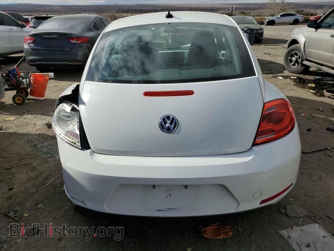 2012 VOLKSWAGEN BEETLE - VIN: 3VWJP7AT1CM630089 - Фото 6
