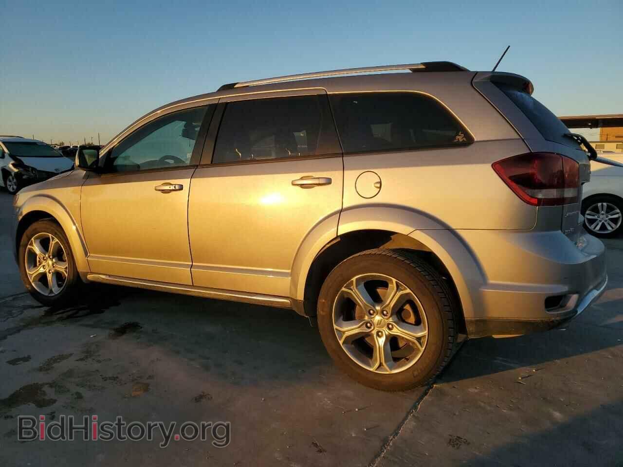 2018 DODGE JOURNEY - VIN: 3C4PDCGG2JT141406 - Фото 2