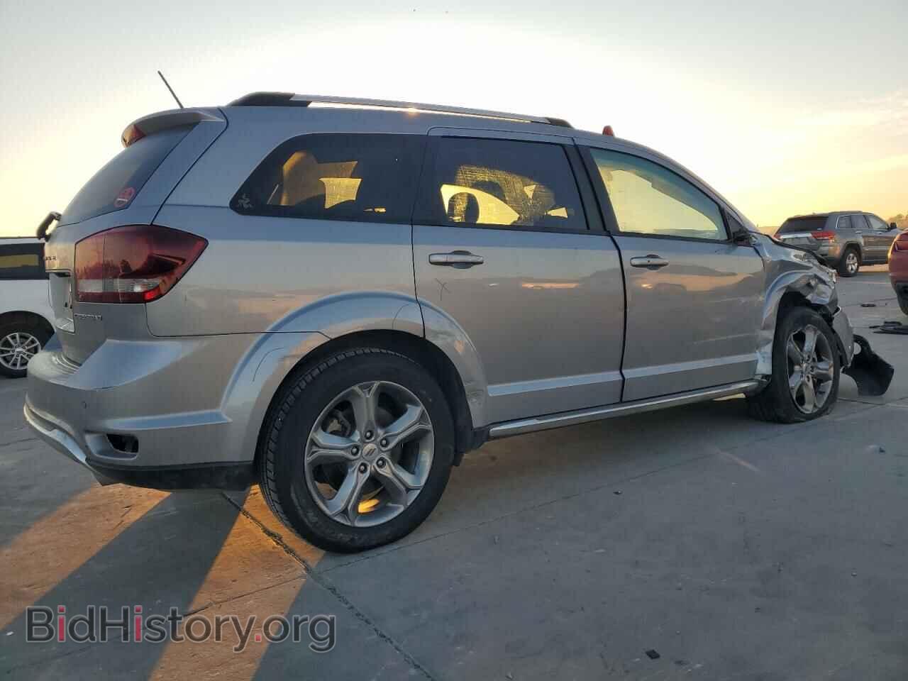 2018 DODGE JOURNEY - VIN: 3C4PDCGG2JT141406 - Фото 3