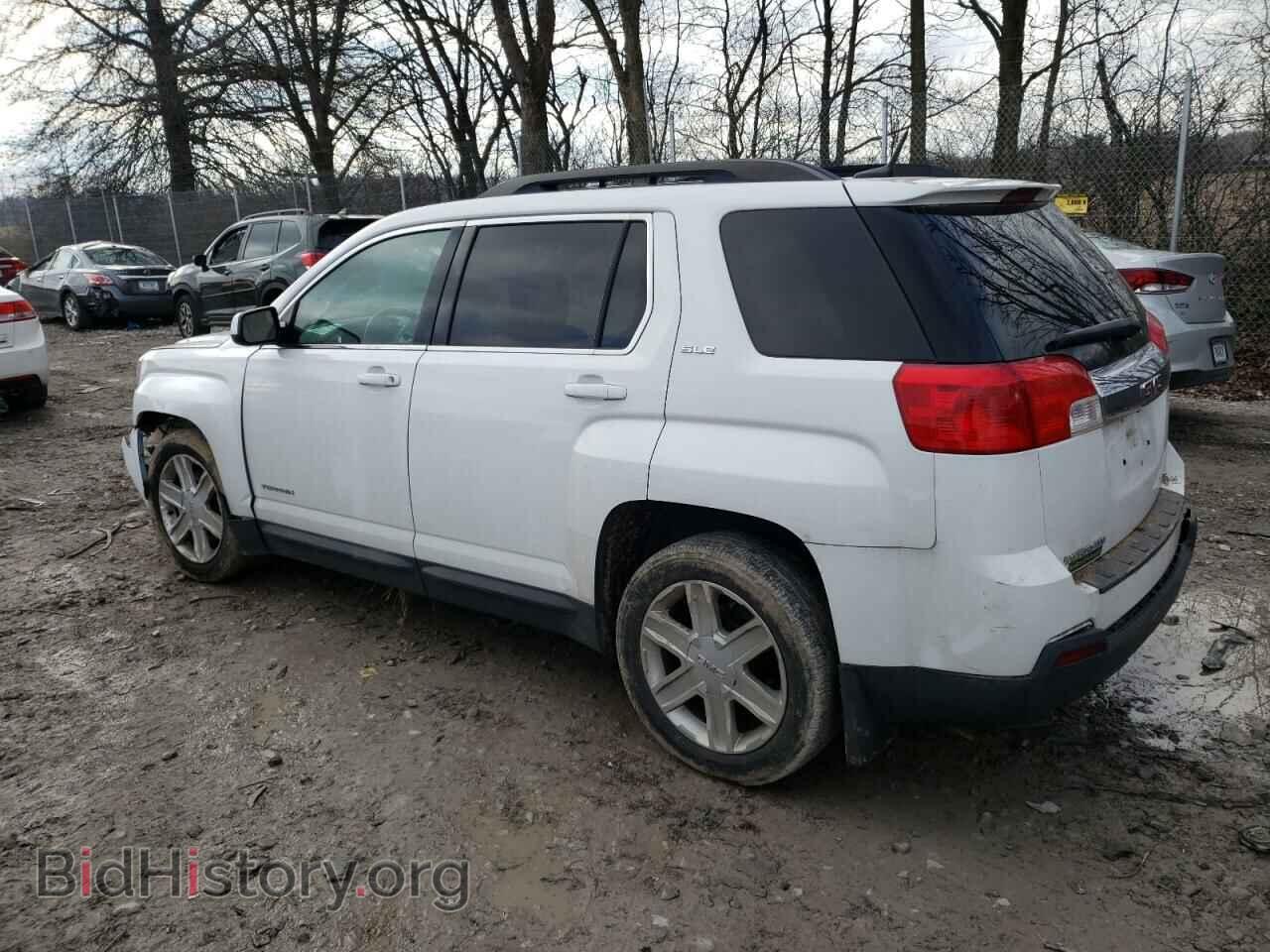 2011 GMC TERRAIN - VIN: 2CTALSEC6B6436683 - Photo 2