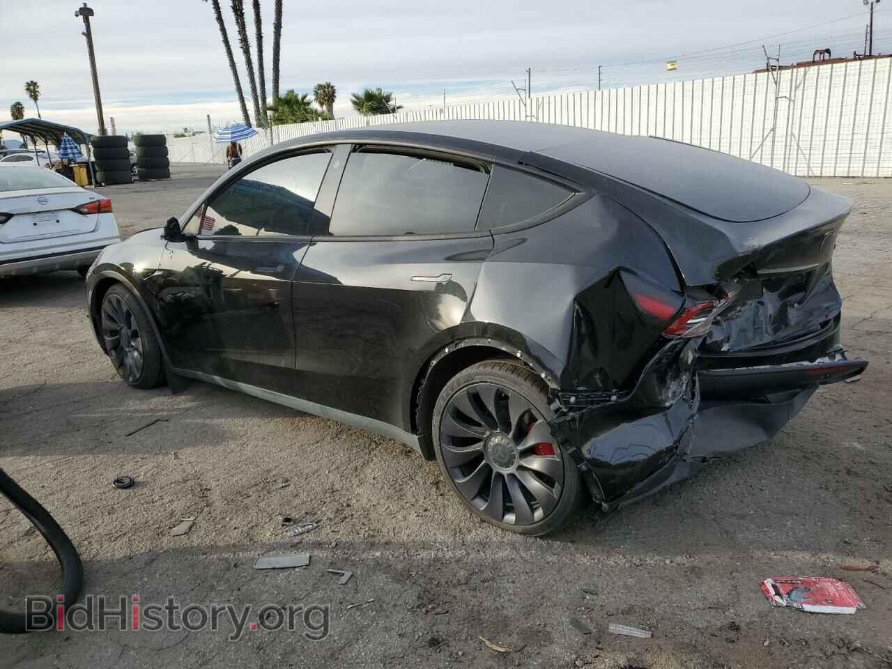 2021 TESLA MODEL Y - VIN: 5YJYGDEF7MF197162 - Photo 2