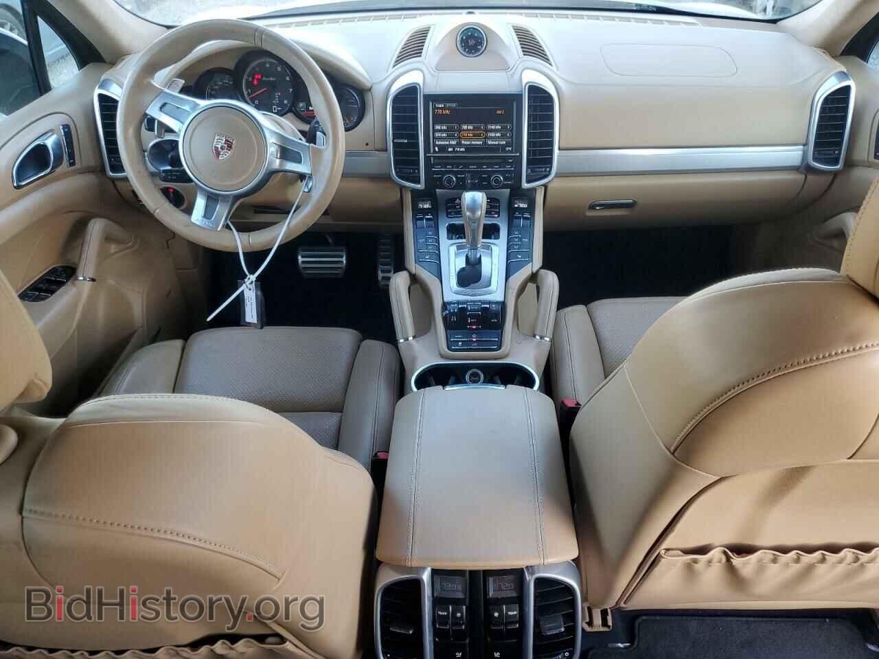 2011 PORSCHE CAYENNE - VIN: WP1AC2A22BLA82126 - Фото 8