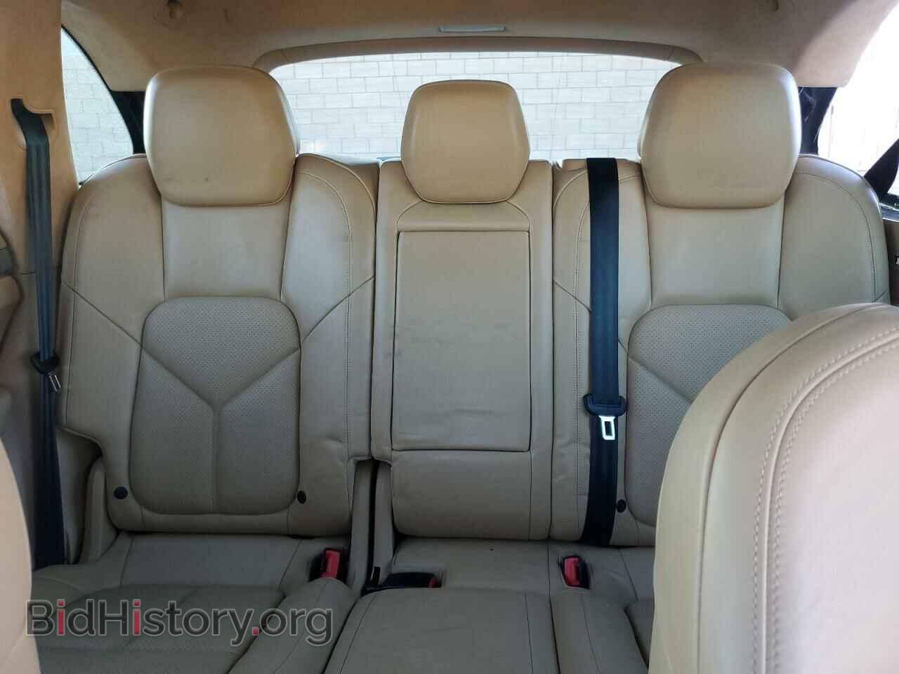 2011 PORSCHE CAYENNE - VIN: WP1AC2A22BLA82126 - Фото 10