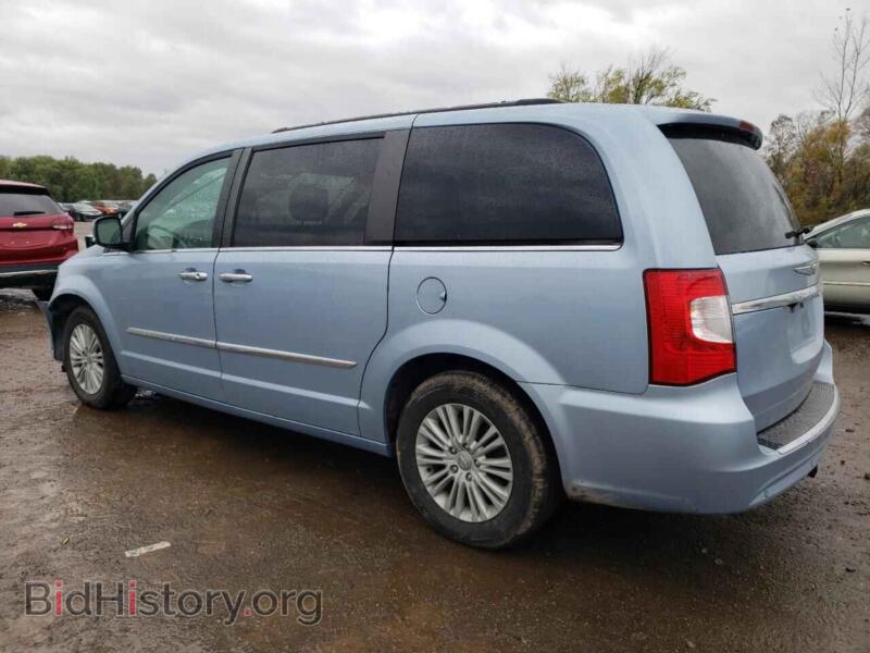 2016 Chrysler MINIVAN (VIN 2C4RC1CGXGR283052) — photo 2 of 15