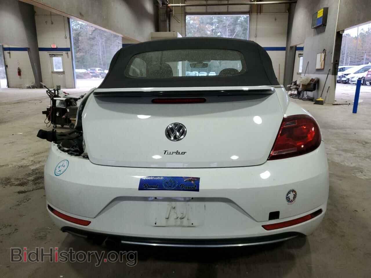 2017 VOLKSWAGEN BEETLE - VIN: 3VW517AT8HM825231 - Фото 6