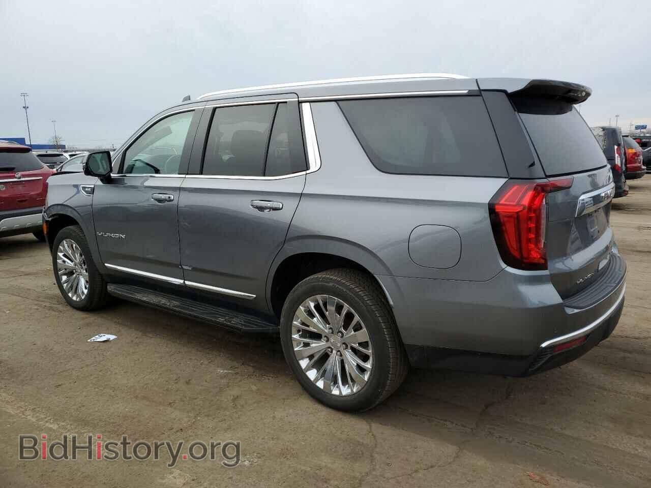 2021 GMC YUKON - VIN: 1GKS2BKDXMR139556 - Photo 2