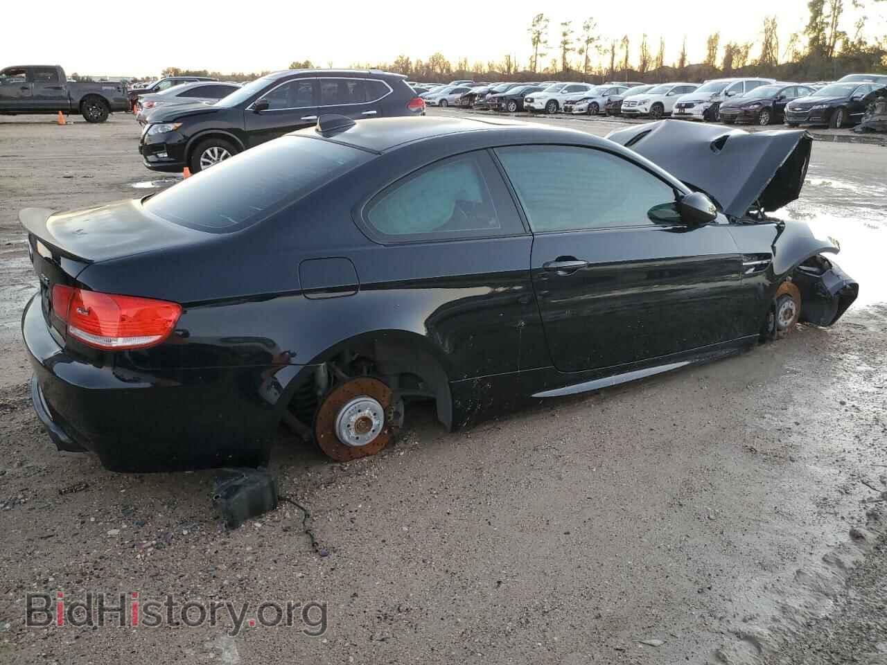 2010 BMW M3 - VIN: WBSWD9C59AP363327 - Фото 3