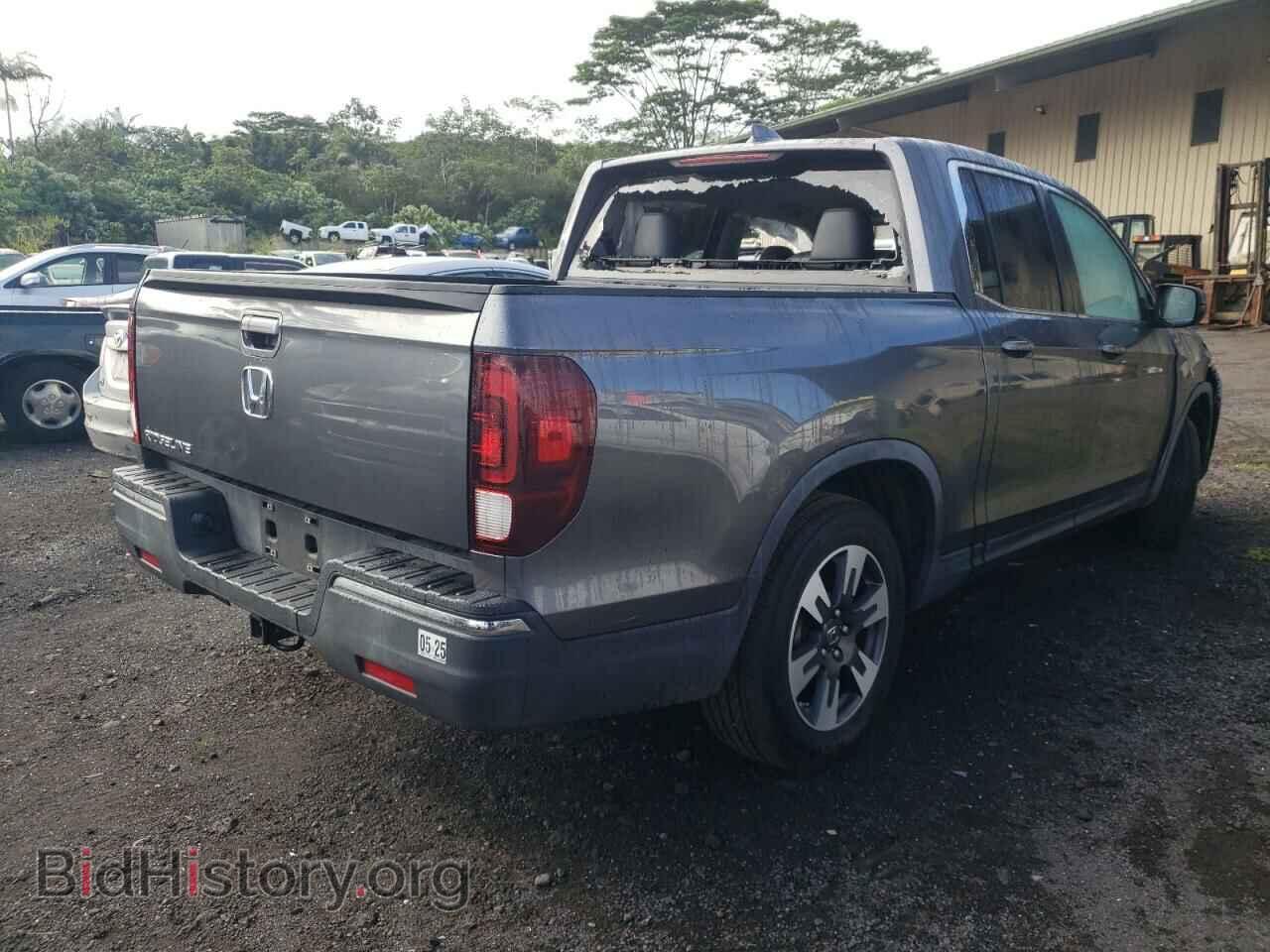 2017 HONDA RIDGELINE - VIN: 5FPYK2F54HB009879 - Фото 3