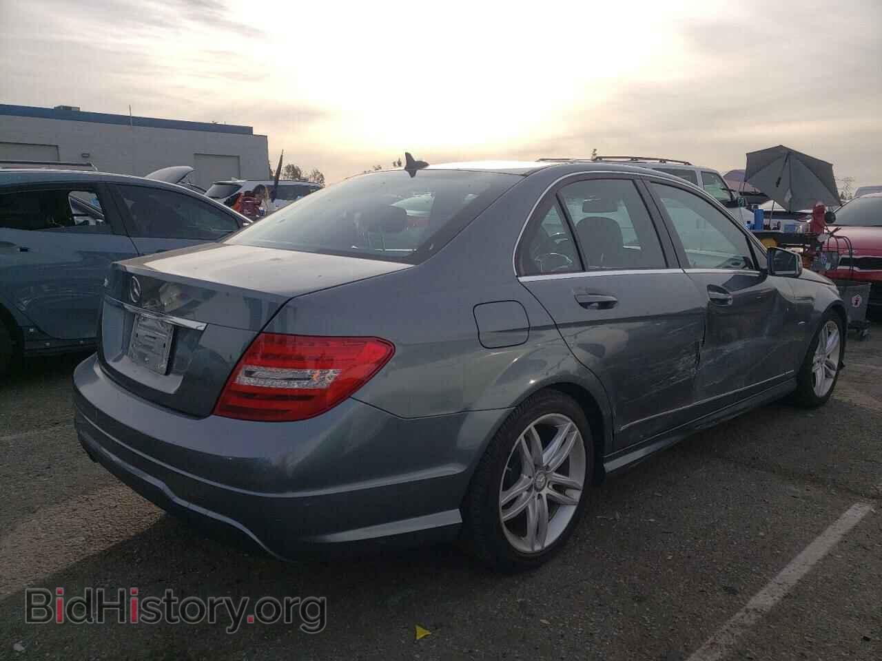 2012 MERCEDES-BENZ C-CLASS - VIN: WDDGF4HB1CR199480 - Фото 3