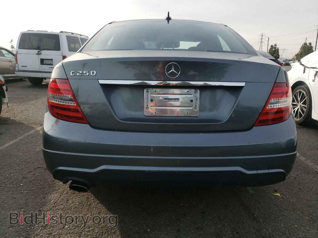 2012 MERCEDES-BENZ C-CLASS - VIN: WDDGF4HB1CR199480 - Фото 6