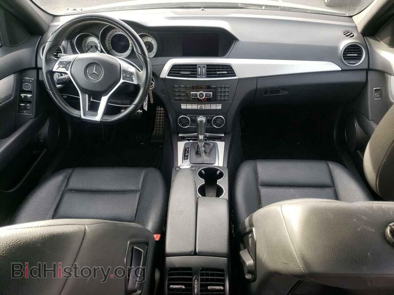 2012 MERCEDES-BENZ C-CLASS - VIN: WDDGF4HB1CR199480 - Фото 8