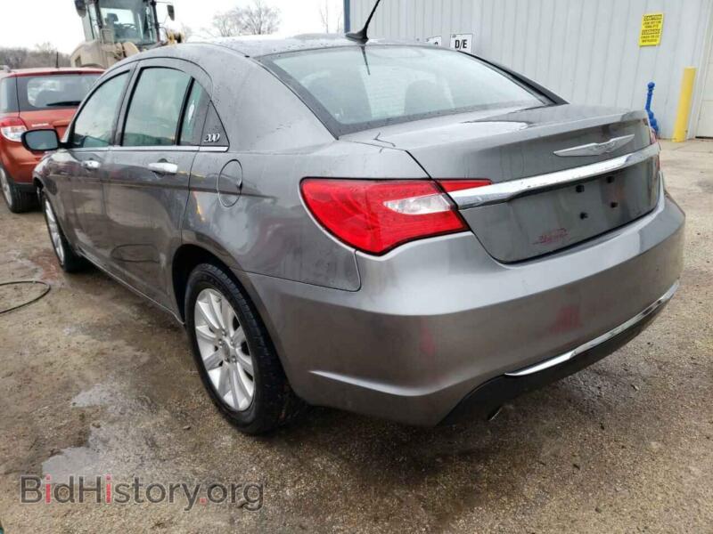 2013 Chrysler 200 (VIN 1C3CCBCG6DN615156) — photo 2 of 12