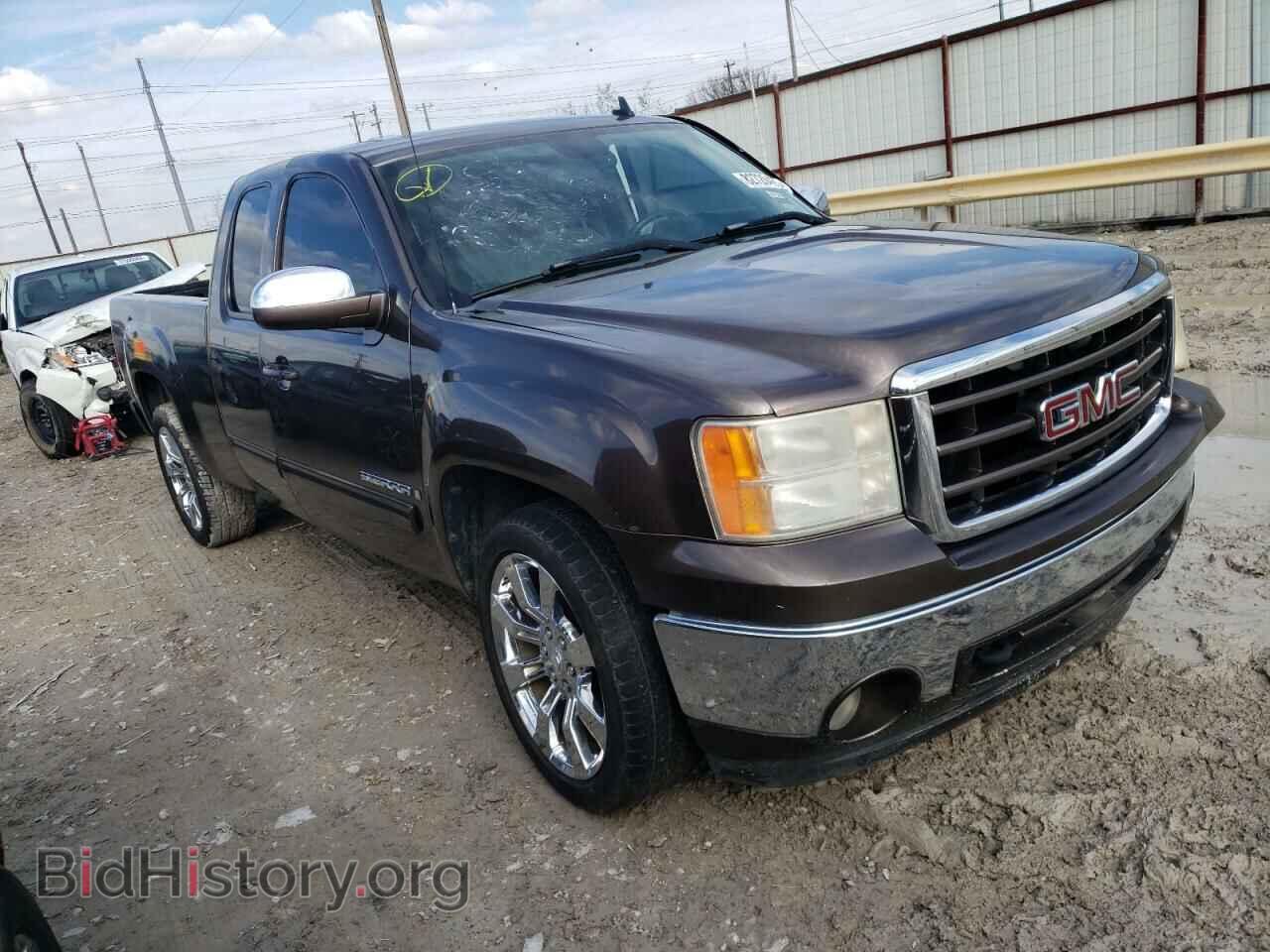 2007 GMC SIERRA - VIN: 2GTEC19CX71589587 - Photo 4