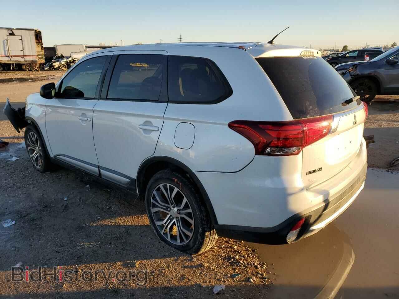2016 MITSUBISHI OUTLANDER - VIN: JA4AD2A37GZ039181 - Фото 2