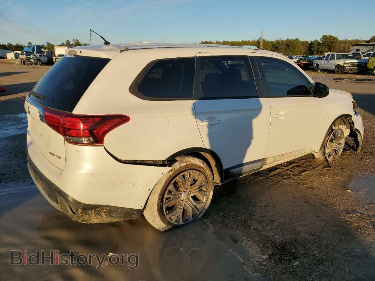 2016 MITSUBISHI OUTLANDER - VIN: JA4AD2A37GZ039181 - Фото 3