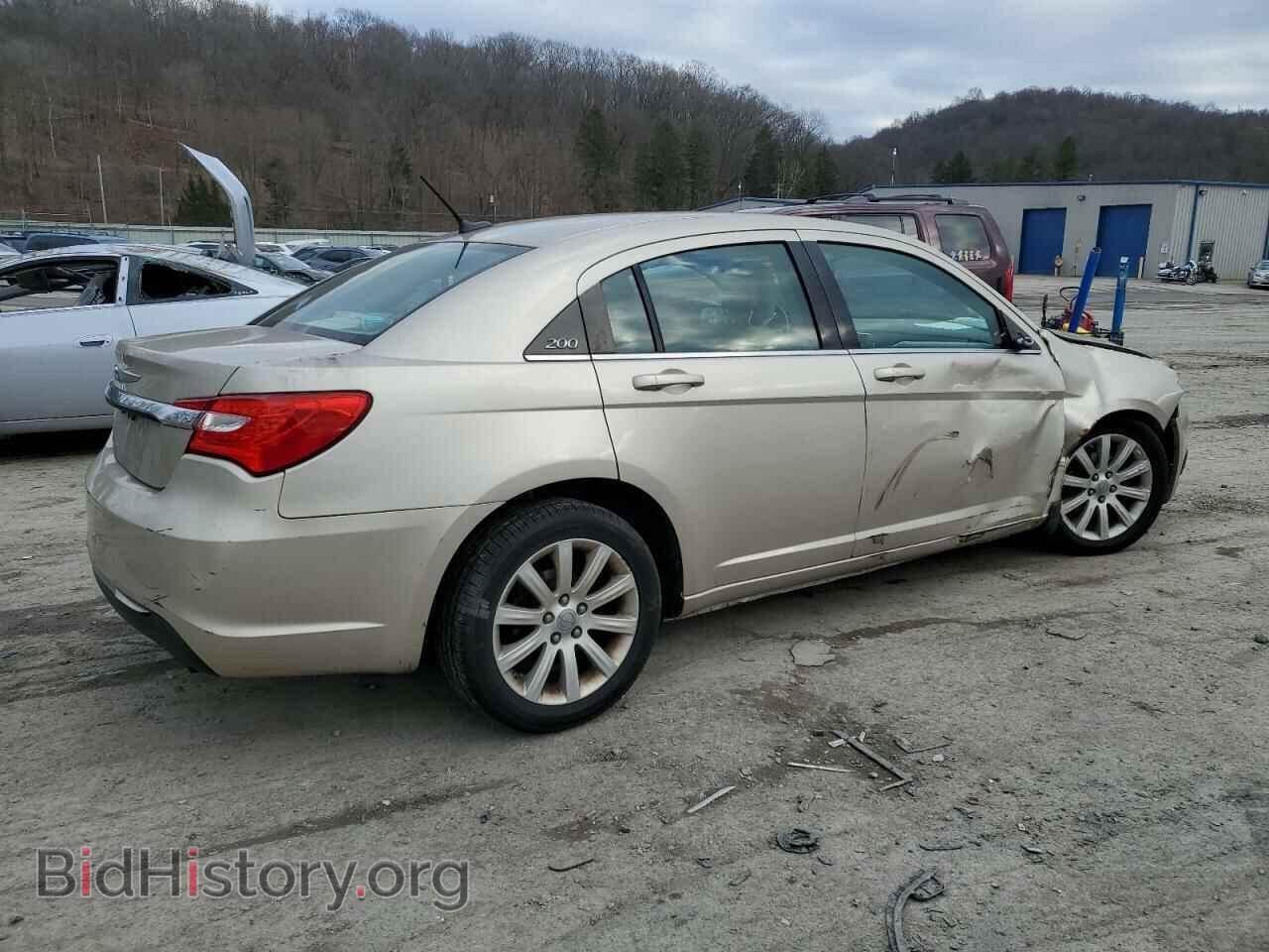 2014 CHRYSLER 200 - VIN: 1C3CCBBB4EN185781 - Фото 3