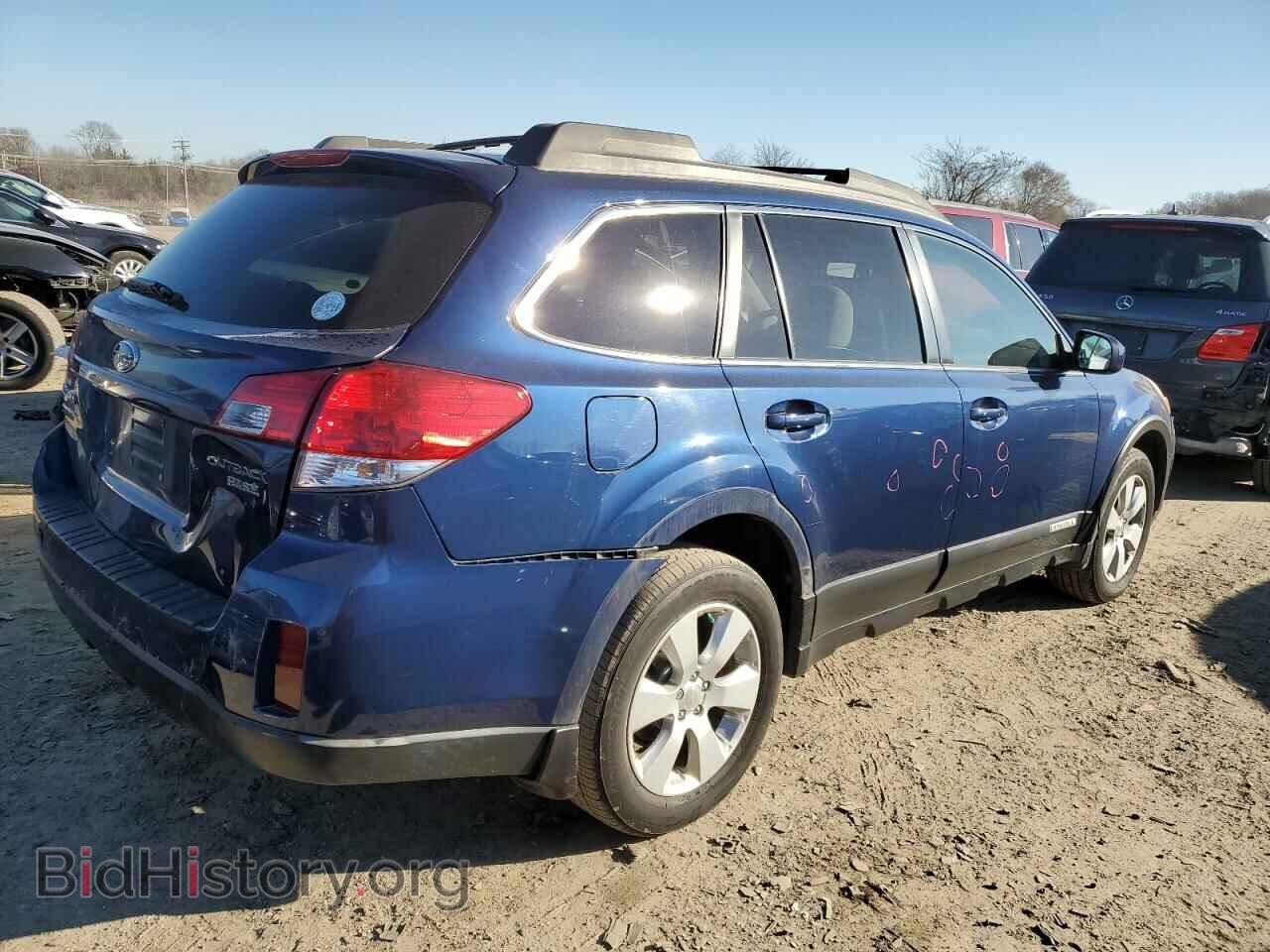 2011 SUBARU OUTBACK - VIN: 4S4BRBGC5B3326867 - Фото 3