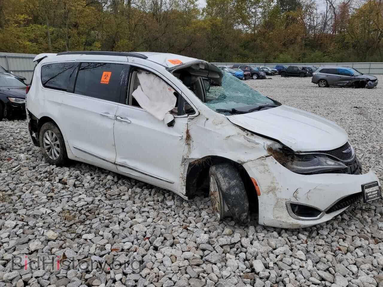 2017 CHRYSLER PACIFICA - VIN: 2C4RC1BG1HR675713 - Фото 4