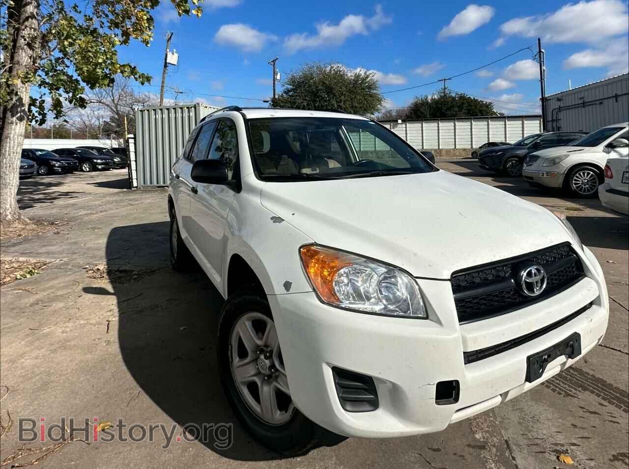 Фотография 2T3ZF4DV8BW069682 - TOYOTA RAV4 2011
