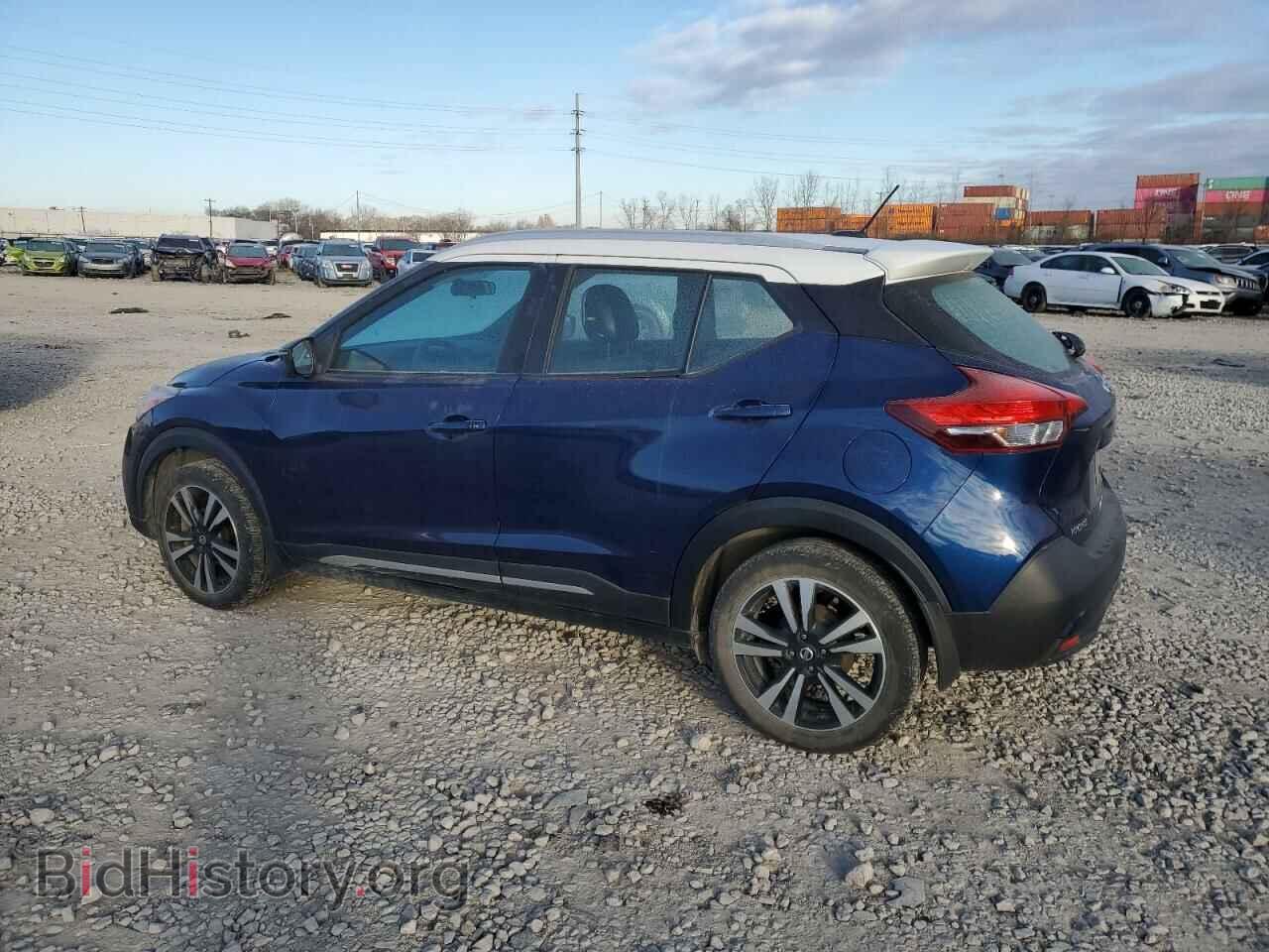 2019 NISSAN KICKS - VIN: 3N1CP5CU3KL568899 - Фото 2