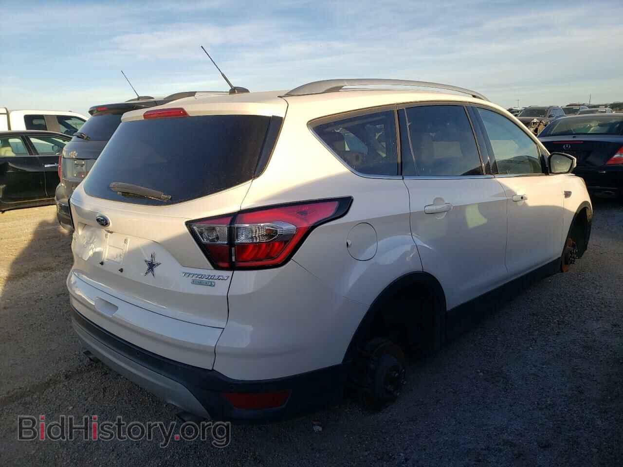 2017 FORD ESCAPE - VIN: 1FMCU0JD8HUC33949 - Photo 3