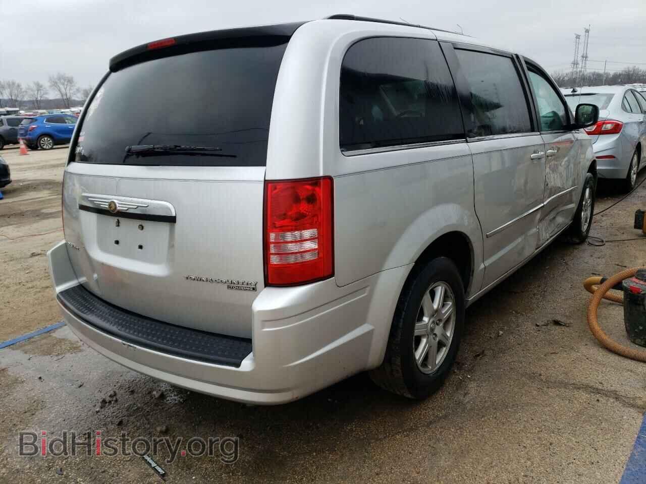 2010 CHRYSLER MINIVAN - VIN: 2A4RR5D13AR347966 - Фото 3