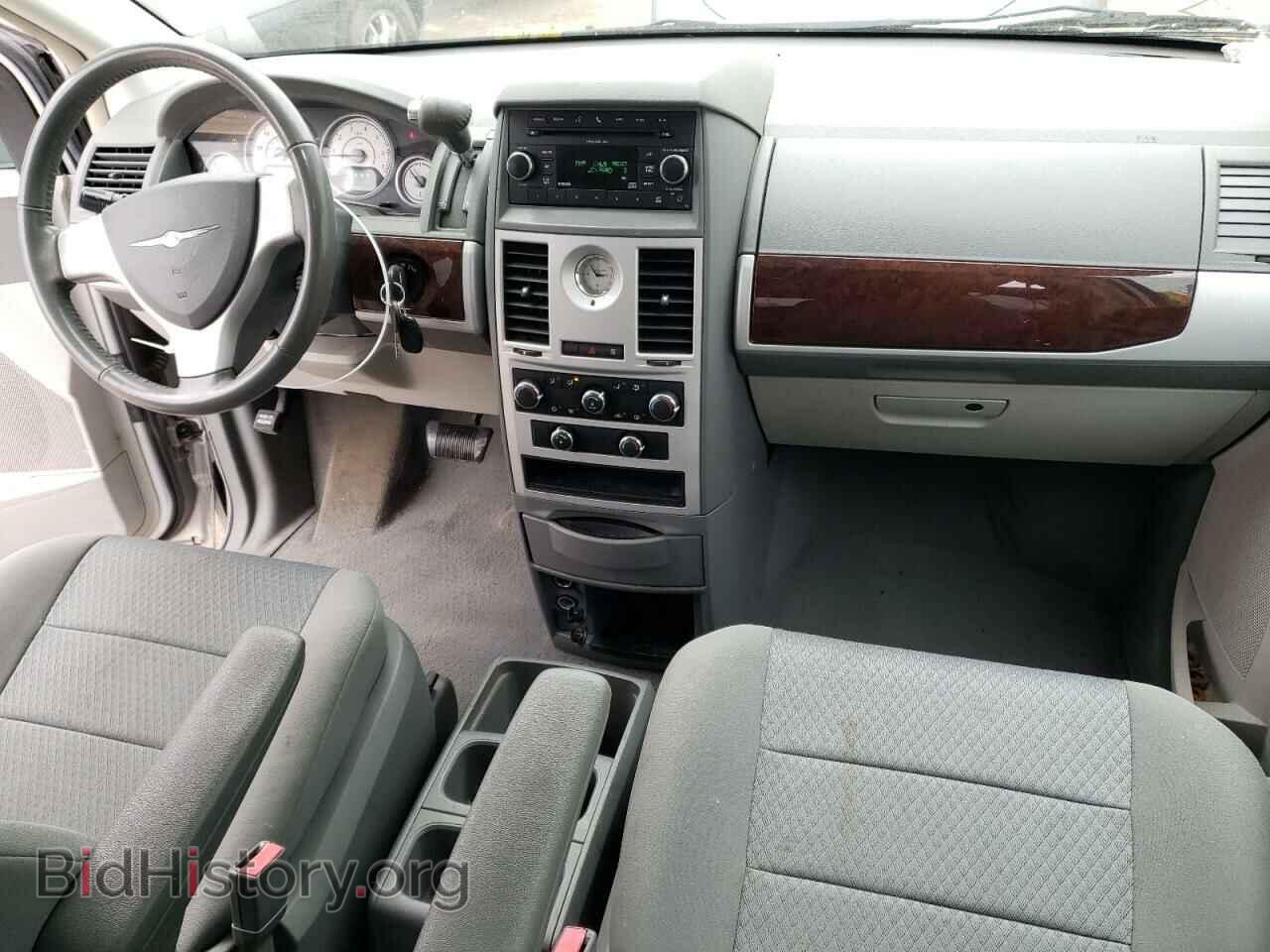 2010 CHRYSLER MINIVAN - VIN: 2A4RR5D13AR347966 - Фото 8