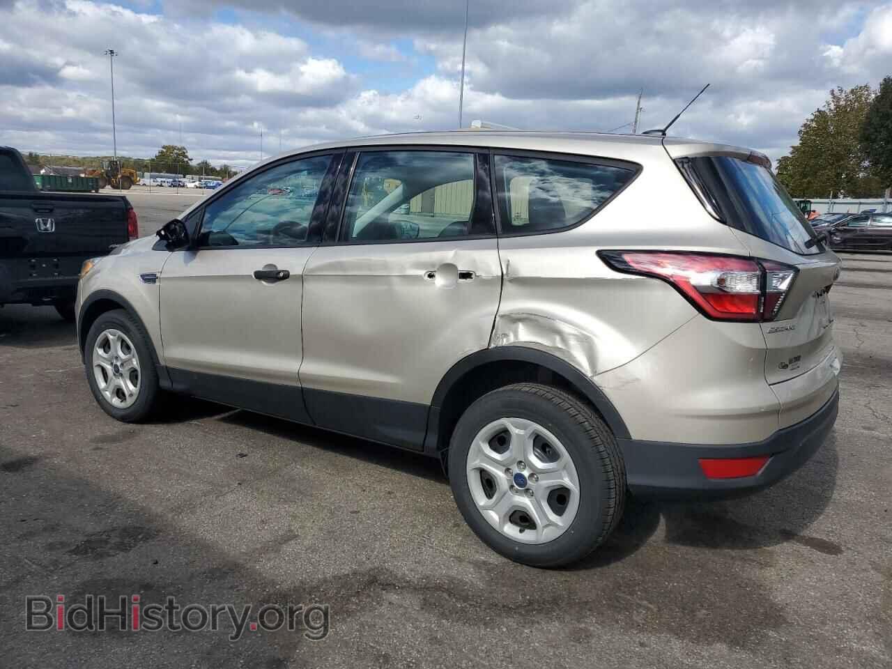 2017 FORD ESCAPE - VIN: 1FMCU0F75HUE68635 - Фото 2